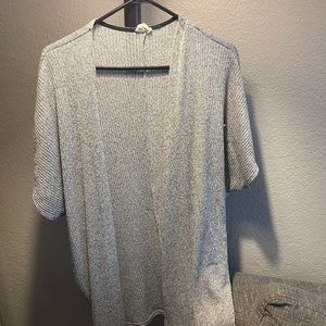 Gray short sleeved cardigan